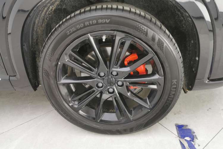 Used Geely Auto Monjaro 2020 High-Energy Edition 350T Yáoxīngzhě Right Rear Wheel Hub