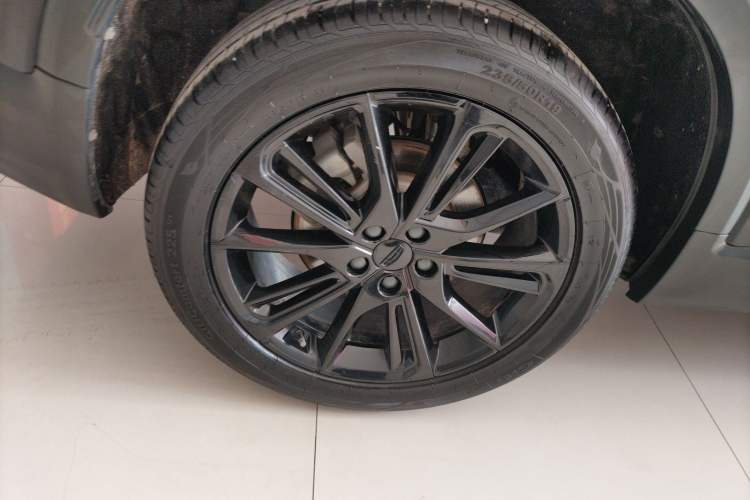 Used Geely Auto Monjaro 2020 High-Energy Edition 300T Yáoxīngzhě Right Rear Wheel Hub
