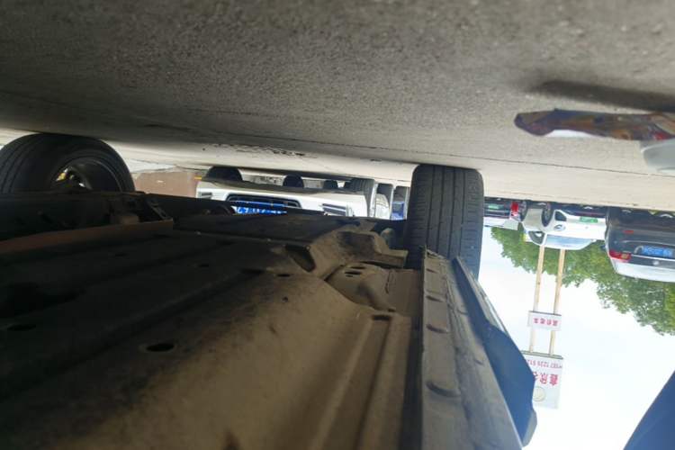 Used Geely Auto Monjaro 2020 High-Energy Edition 350T Yáoxīngzhě Right Side Sill
