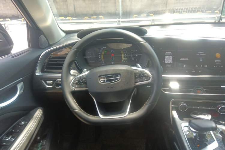 Used Geely Auto Monjaro 2020 High-Energy Edition 350T Yáoxīngzhě Steering Wheel