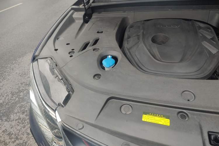 Used Geely Auto Monjaro 2020 High-Energy Edition 350T Yuxingzhe Engine Bay Right