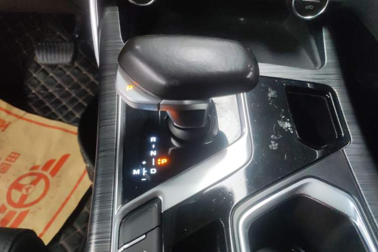 Used Geely Auto Monjaro 2020 High-Energy Edition 350T Phantom Knight AWD Gear Lever