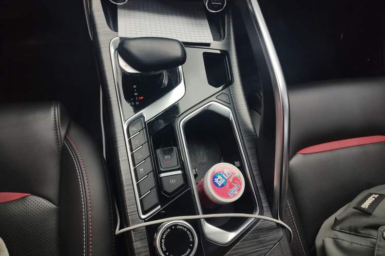 Used Geely Auto Monjaro 2020 High-Energy Edition 350T Yuxingzhe Gear Lever