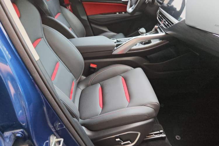 Used Geely Auto Monjaro 2020 High-Energy Edition 350T Yuxingzhe Interior 4