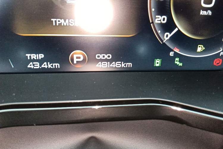 Used Geely Auto Monjaro 2020 High-Energy Edition 350T Yuxingzhe Odometer Close Up