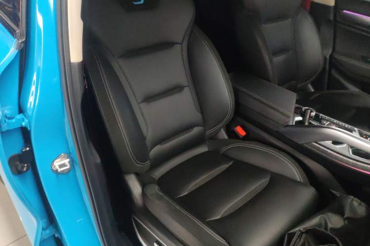 Used Geely Auto Monjaro 2020 High-Energy Edition 350T Phantom Knight AWD Right Front Seat