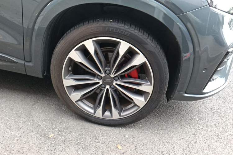 Used Geely Auto Monjaro 2020 High-Energy Edition 350T Yuxingzhe Right Front Wheel Hub