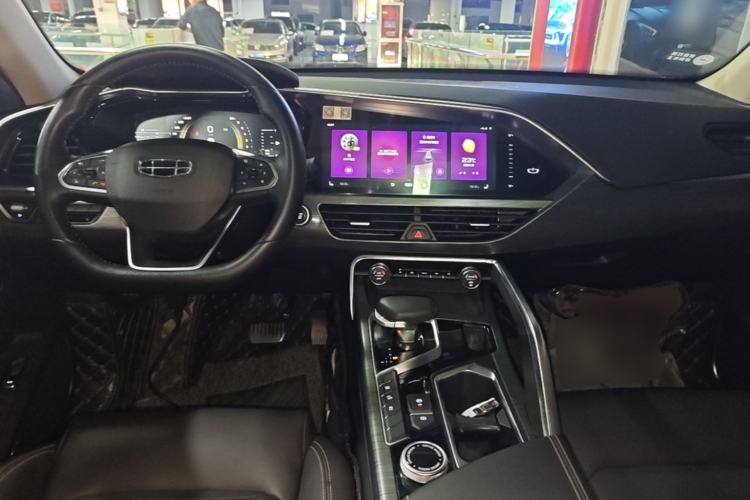 Used Geely Auto Monjaro 2020 High-Energy Edition 350T Yáoxīngzhě Center Console