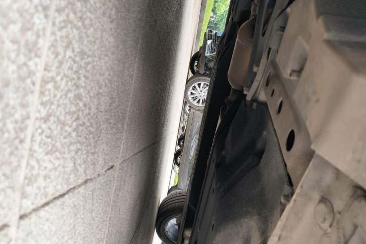 Used Geely Auto Monjaro 2020 High-Energy Edition 350T Yáoxīngzhě Chassis Front Left