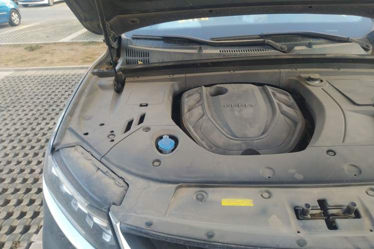 Used Geely Auto Monjaro 2020 High-Energy Edition 300T Yáoxīngzhě Engine Bay Right