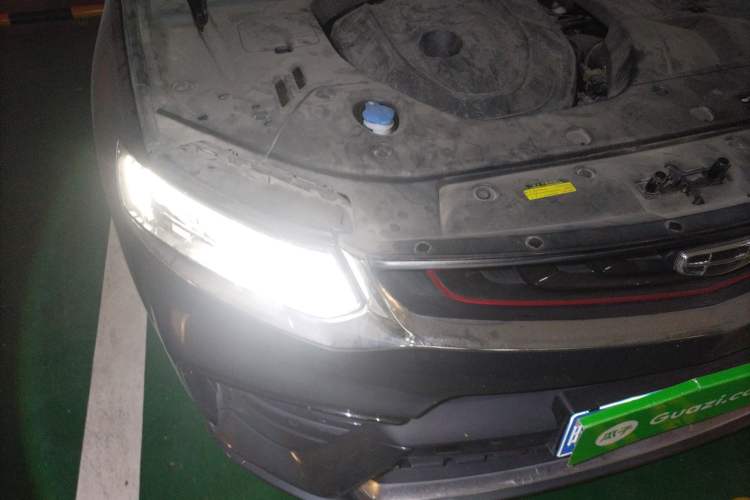 Used Geely Auto Monjaro 2020 High-Energy Edition 350T Yáoxīngzhě Engine Bay Right