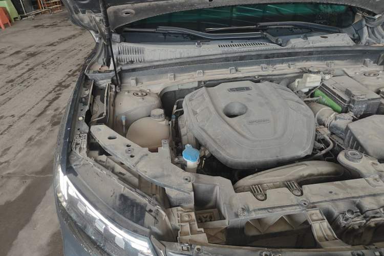 Used Geely Auto Monjaro 2020 High-Energy Edition 350T Yáoxīngzhě Engine Bay Right