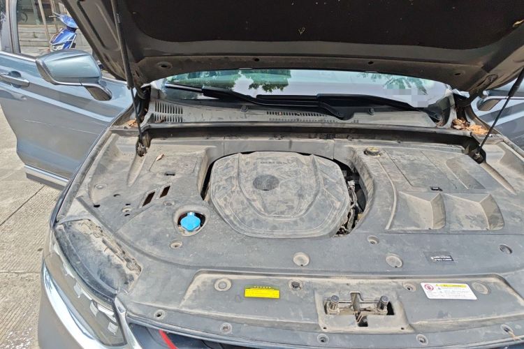 Used Geely Auto Monjaro 2020 High-Energy Edition 350T Yáoxīngzhě Engine Bay Right