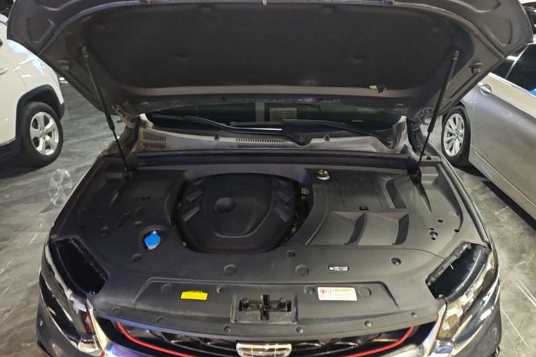 Used Geely Auto Monjaro 2020 High-Energy Edition 350T Yáoxīngzhě Engine Bay