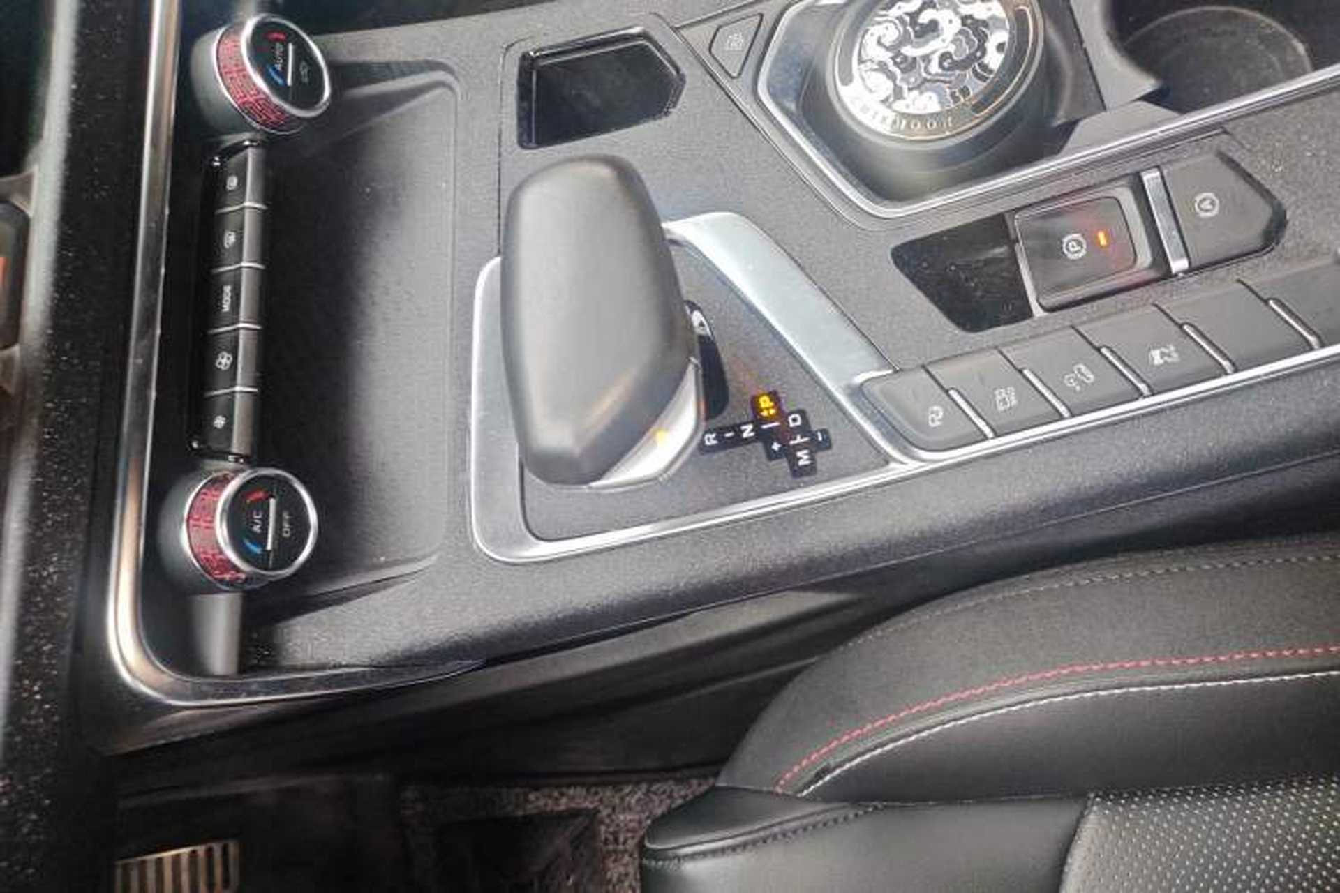 Used Geely Auto Monjaro 2020 High-Energy Edition 350T Yuxingzhe AWD Gear Lever