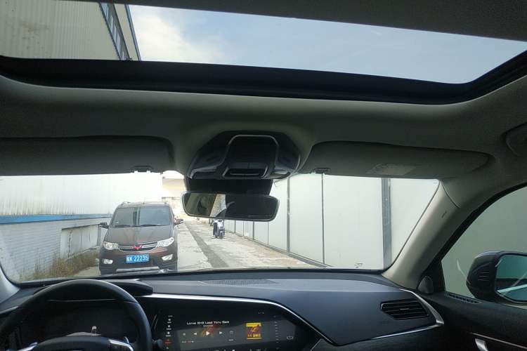 Used Geely Auto Monjaro 2020 High-Energy Edition 350T Yáoxīngzhě Headliner
