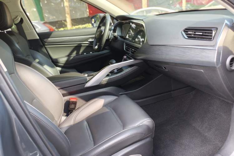Used Geely Auto Monjaro 2020 High-Energy Edition 350T Yáoxīngzhě Interior 4