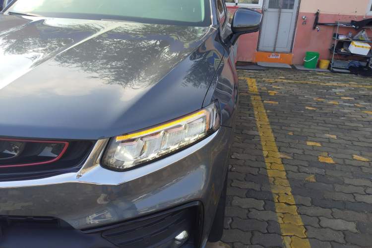 Used Geely Auto Monjaro 2020 High-Energy Edition 350T Yáoxīngzhě Left Front Headlight