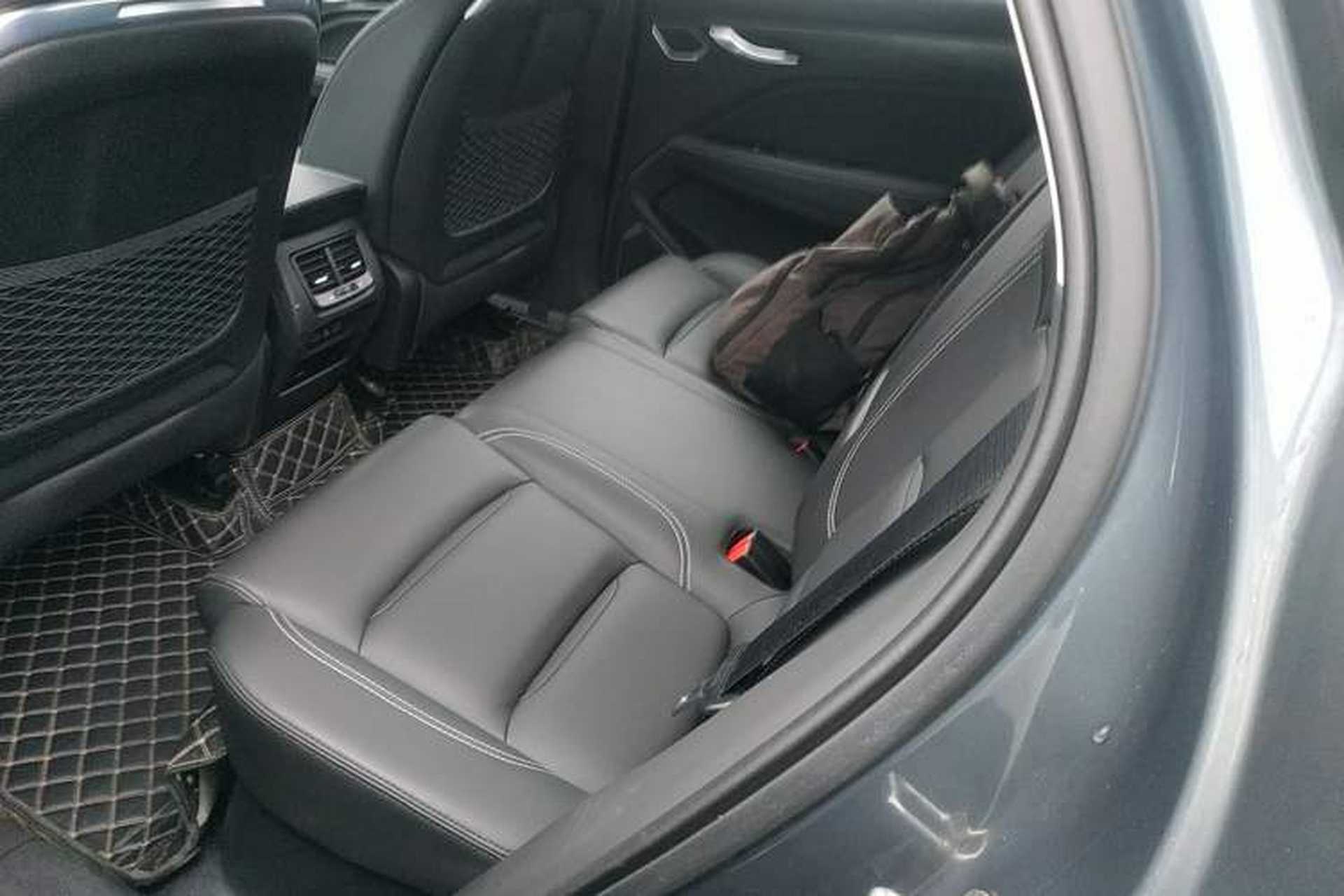 Used Geely Auto Monjaro 2020 High-Energy Edition 350T Yáoxīngzhě Left Rear Seat
