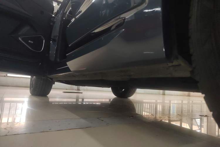 Used Geely Auto Monjaro 2020 High-Energy Edition 350T Phantom Knight AWD Left Side Sill