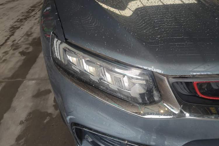 Used Geely Auto Monjaro 2020 High-Energy Edition 350T Yáoxīngzhě Right Front Headlight