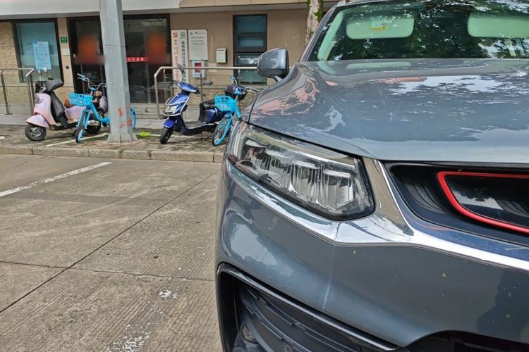 Used Geely Auto Monjaro 2020 High-Energy Edition 350T Yáoxīngzhě Right Front Headlight