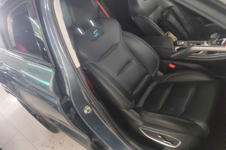 Used Geely Auto Monjaro 2020 High-Energy Edition 350T Phantom Knight AWD Right Front Seat
