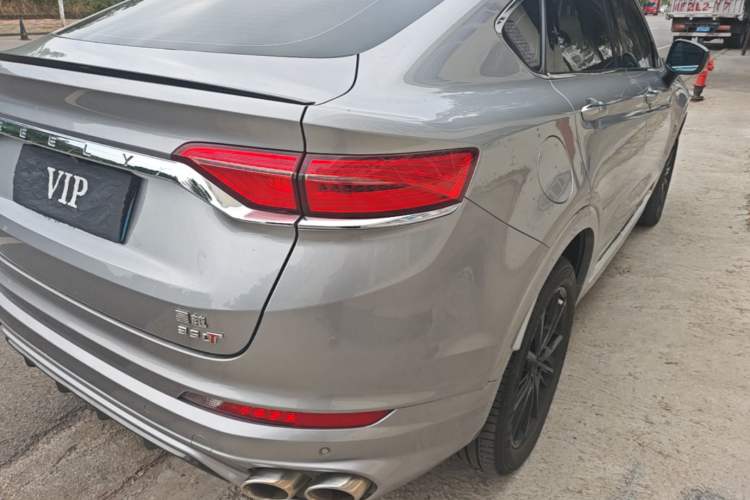 Used Geely Auto Monjaro 2020 High-Energy Edition 350T Yáoxīngzhě Right Rear Taillight