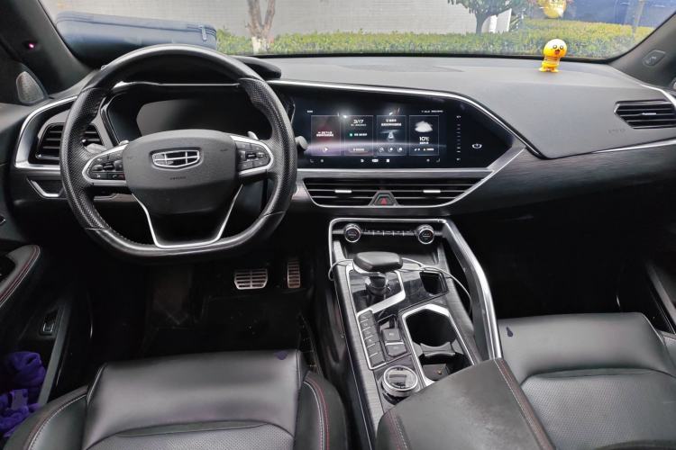 Used Geely Auto Monjaro 2020 High-Energy Edition 350T Yuxingzhe AWD Center Console