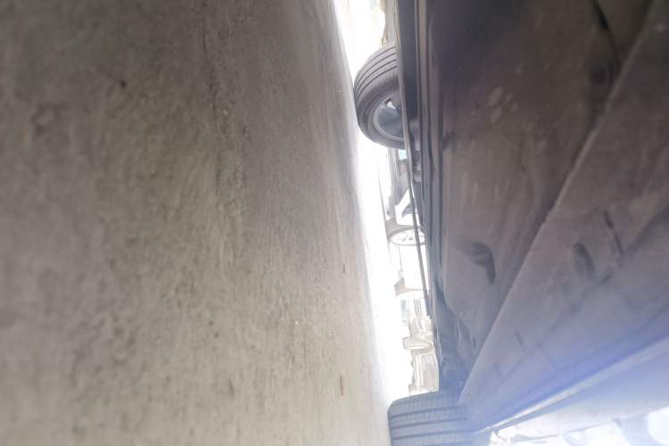Used Geely Auto Monjaro 2020 High-Energy Edition 350T Yáoxīngzhě Chassis Front Left