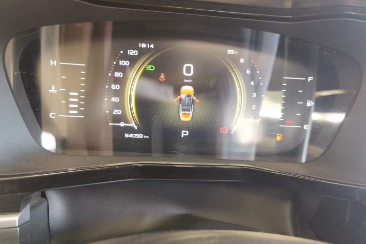 Used Geely Auto Monjaro 2020 High-Energy Edition 350T Yáoxīngzhě Odometer Close Up