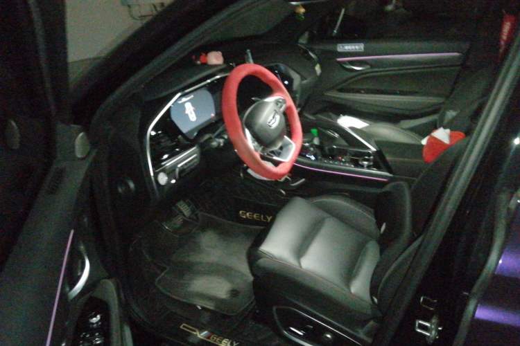 Used Geely Auto Monjaro 2020 High-Energy Edition 350T Yuxingzhe AWD Driver Seat