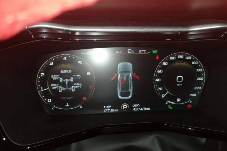 Used Geely Auto Monjaro 2020 High-Energy Edition 350T Yuxingzhe AWD Instrument Cluster