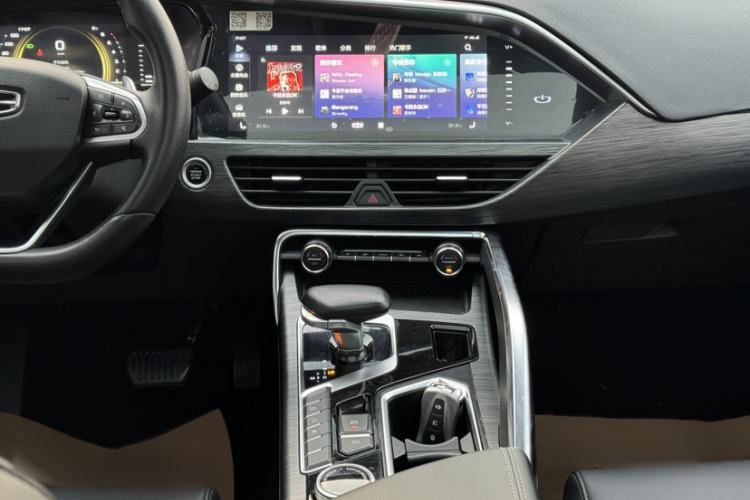 Used Geely Auto Monjaro 2020 High-Energy Edition 350T Yáoxīngzhě Audio And AC Panel