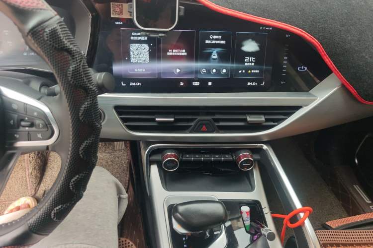 Used Geely Auto Monjaro 2020 High-Energy Edition 300T Yáoxīngzhě Audio And AC Panel
