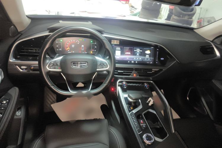 Used Geely Auto Monjaro 2020 High-Energy Edition 350T Yáoxīngzhě Center Console