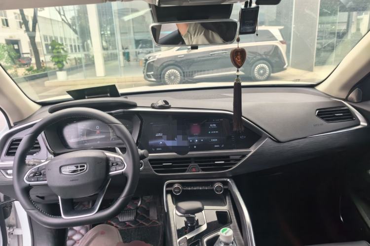 Used Geely Auto Monjaro 2020 High-Energy Edition 350T Yáoxīngzhě Center Console