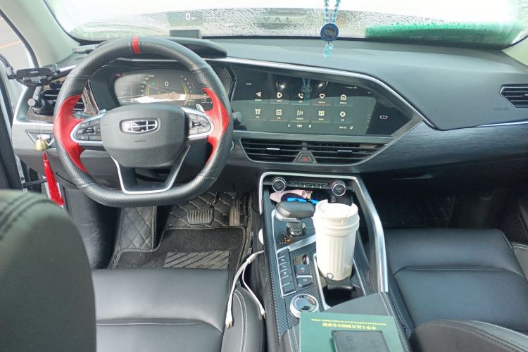 Used Geely Auto Monjaro 2020 High-Energy Edition 350T Yáoxīngzhě Center Console