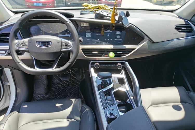 Used Geely Auto Monjaro 2020 High-Energy Edition 260T Rui Xingzhe Center Console