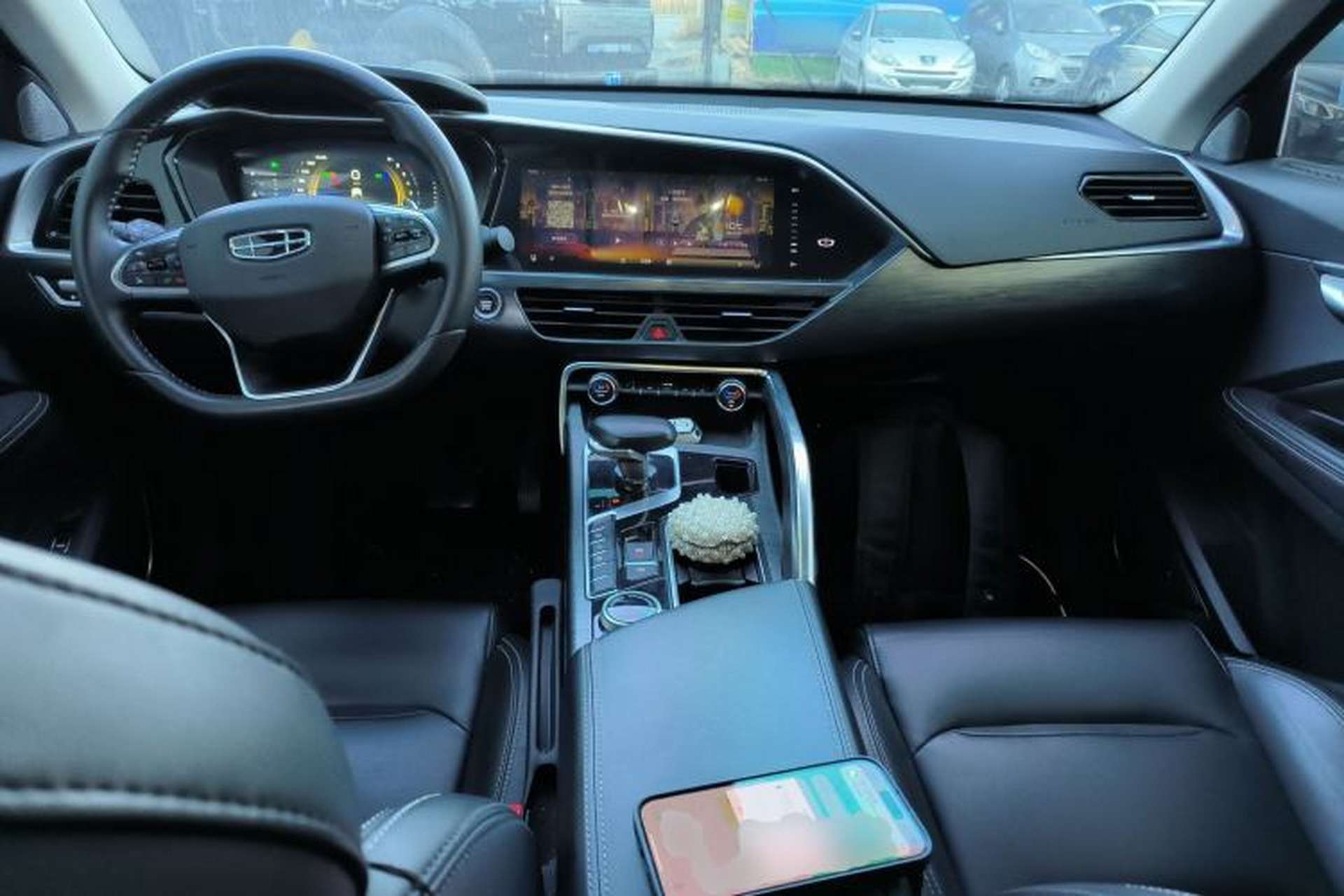 Used Geely Auto Monjaro 2020 High-Energy Edition 350T Yáoxīngzhě Center Console