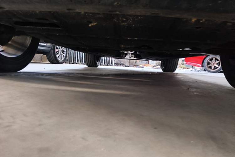 Used Geely Auto Monjaro 2020 High-Energy Edition 300T Yáoxīngzhě Chassis Front