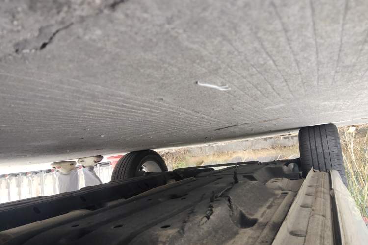 Used Geely Auto Monjaro 2020 High-Energy Edition 350T Yáoxīngzhě Chassis Front Right