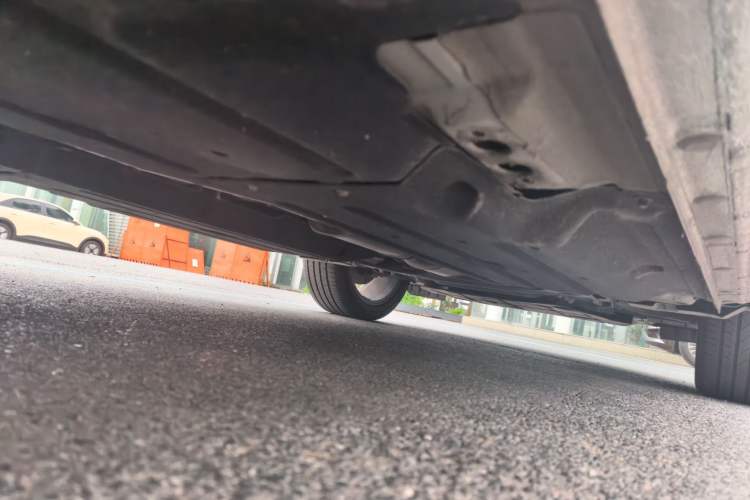 Used Geely Auto Monjaro 2020 High-Energy Edition 350T Yáoxīngzhě Chassis Rear Right