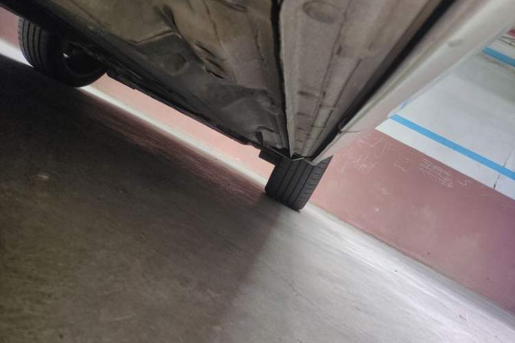 Used Geely Auto Monjaro 2020 High-Energy Edition 350T Yuxingzhe Chassis Rear Right