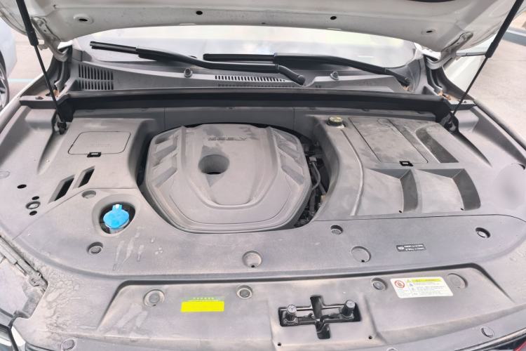Used Geely Auto Monjaro 2020 High-Energy Edition 350T Yáoxīngzhě Engine Bay