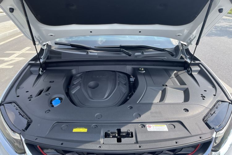 Used Geely Auto Monjaro 2020 High-Energy Edition 350T Yuxingzhe Engine Bay