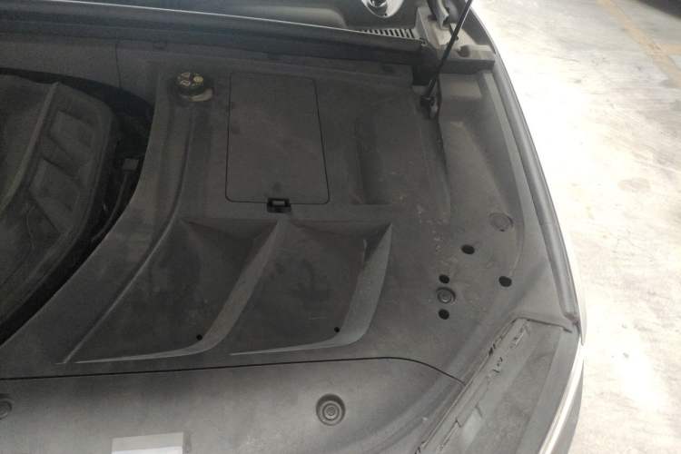 Used Geely Auto Monjaro 2020 High-Energy Edition 350T Yuxingzhe Engine Bay Left