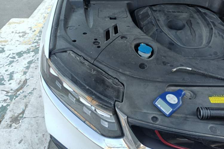 Used Geely Auto Monjaro 2020 High-Energy Edition 350T Yáoxīngzhě Engine Bay Right