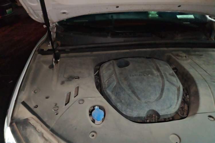Used Geely Auto Monjaro 2020 High-Energy Edition 300T Yáoxīngzhě Engine Bay Right