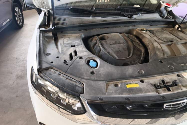 Used Geely Auto Monjaro 2020 High-Energy Edition 300T Yáoxīngzhě Engine Bay Right